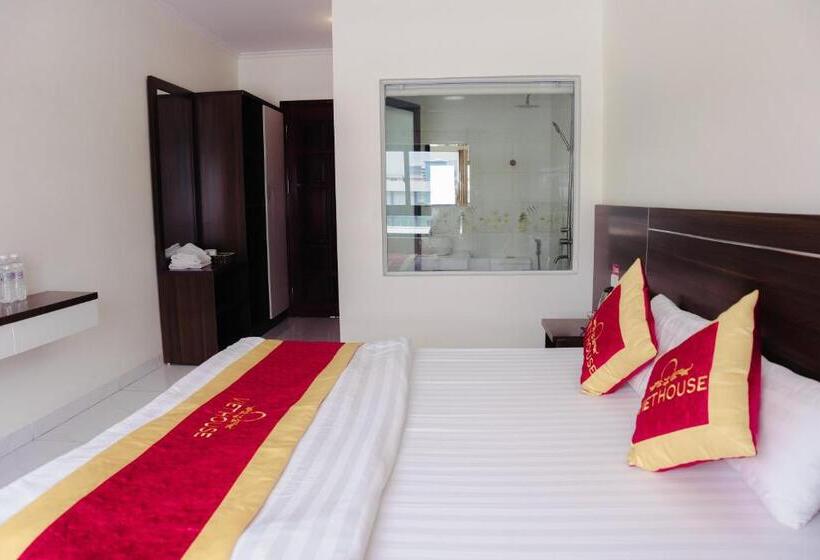 Viethouse Hotel Hạ Long