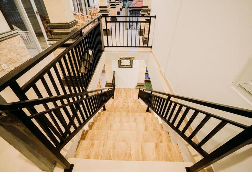 پانسیون Nova Guest House