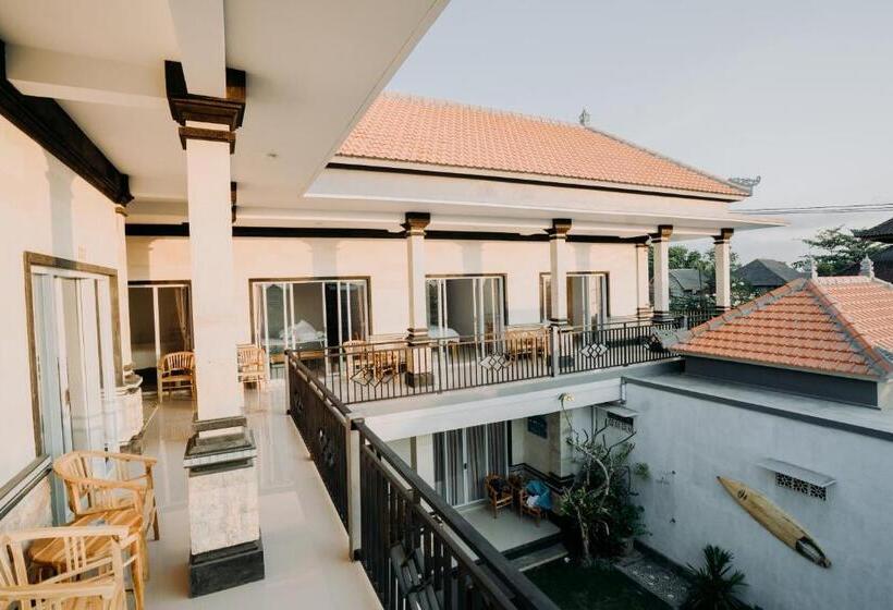 پانسیون Nova Guest House