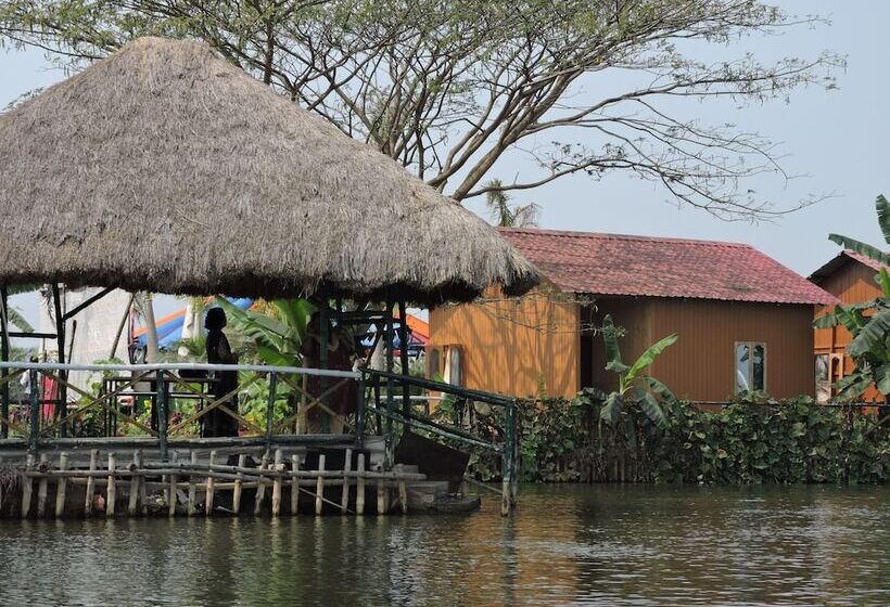 Курорт The Creek Club