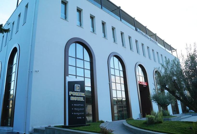 בית מלון כפרי Portik