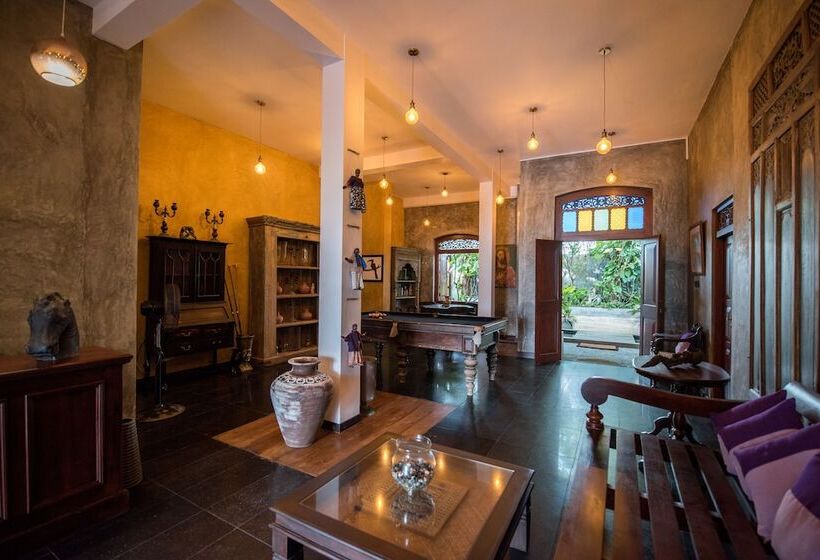 ベッドアンドブレックファースト Ovenrose Villa