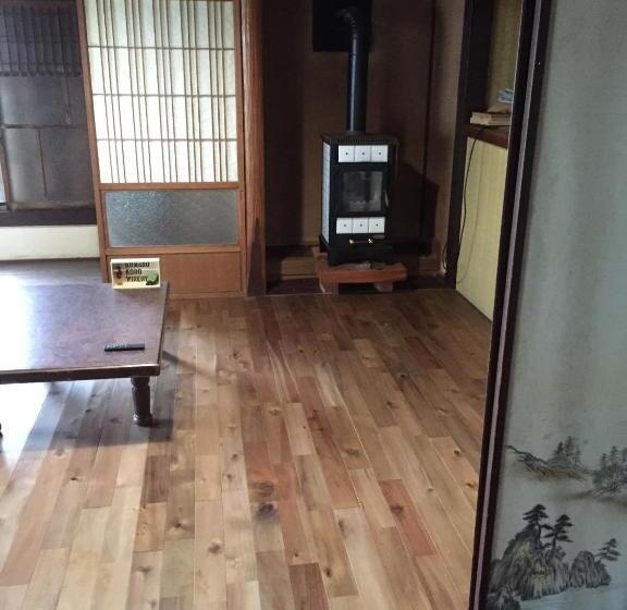 هتل Kumano Kodo Winery Guest House