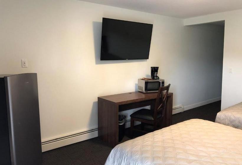 فندق Onoway Inn And Suites