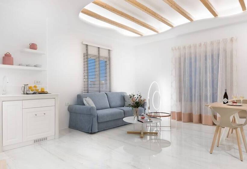 پانسیون Emfasis Villa