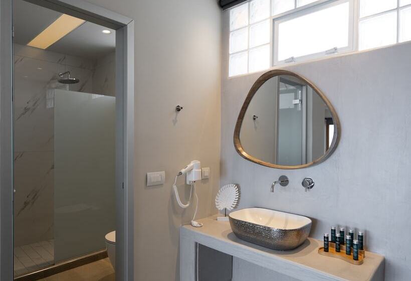 Perla Nera Suites