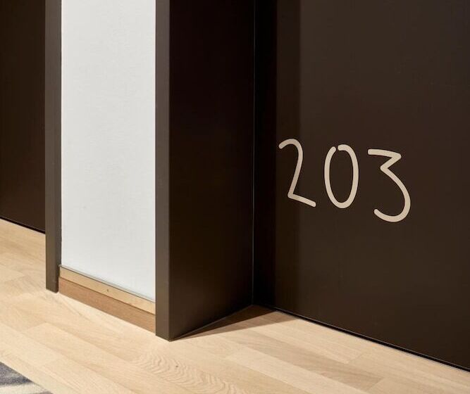 هتل Im Leskanpark