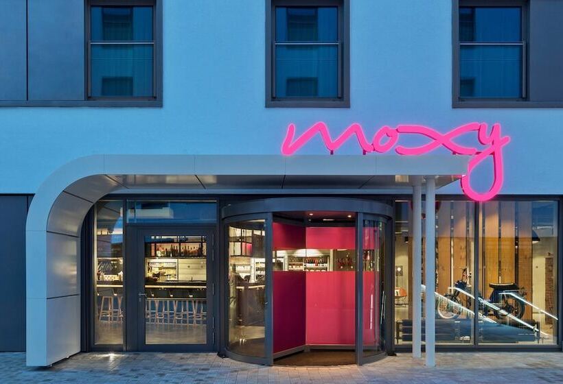 בית מלון כפרי Moxy Munich Ostbahnhof