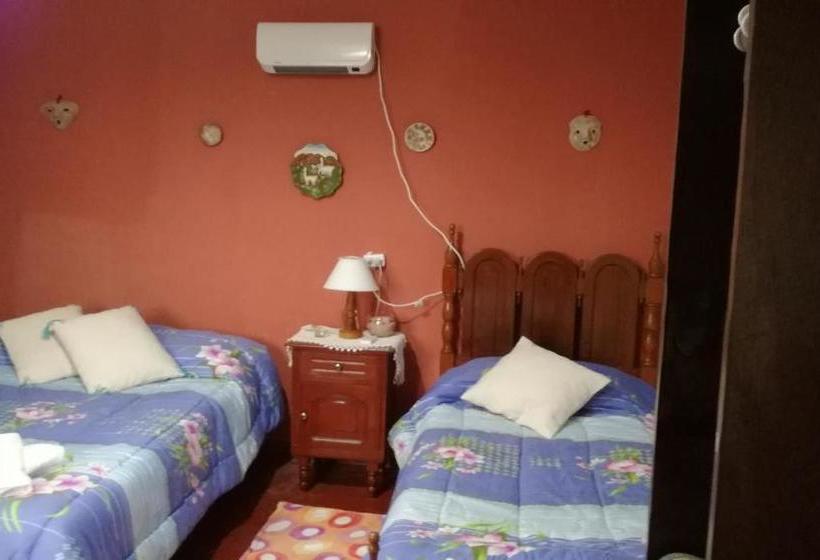 تختخواب و صبحانه Lo De Su