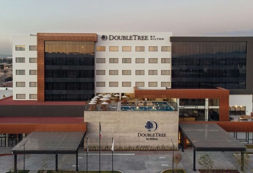 هتل Doubletree By Hilton Celaya