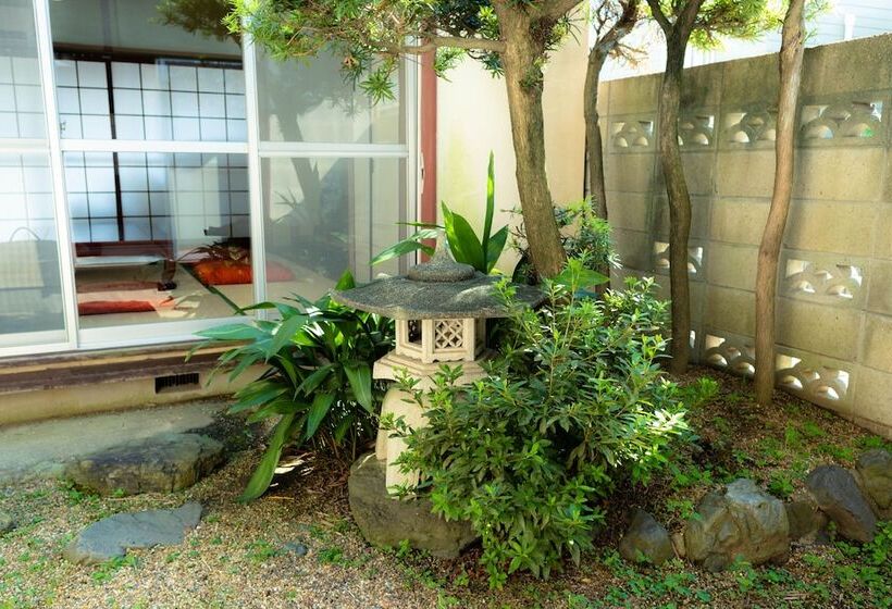 پانسیون Guesthouse Hajimari