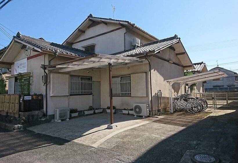 پانسیون Guesthouse Hajimari