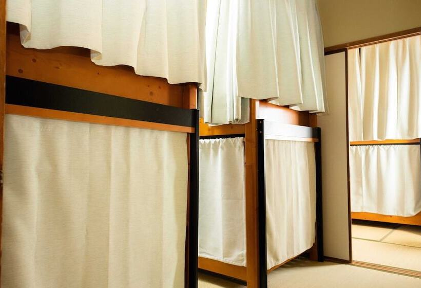 پانسیون Guesthouse Hajimari