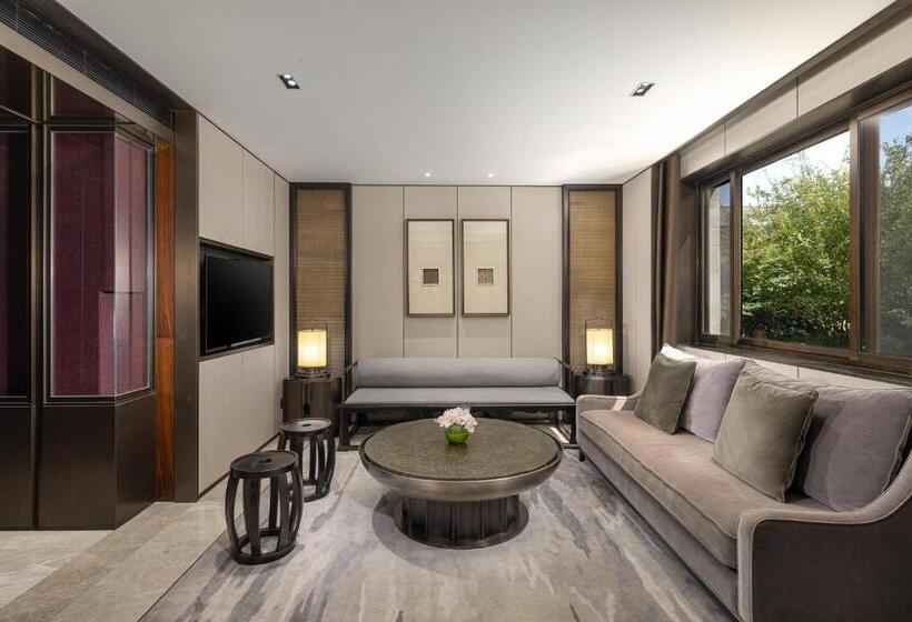 فندق Hualuxe Xi An Tanghua, An Ihg