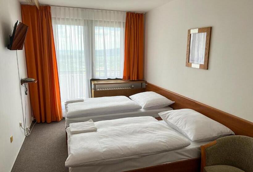 Retro Hotel Suza