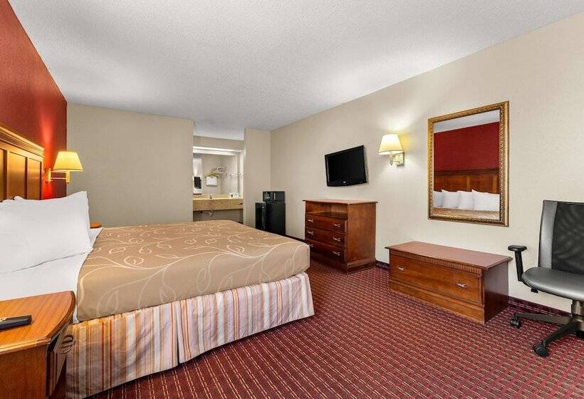 فندق Americas Best Value Inn Montezuma