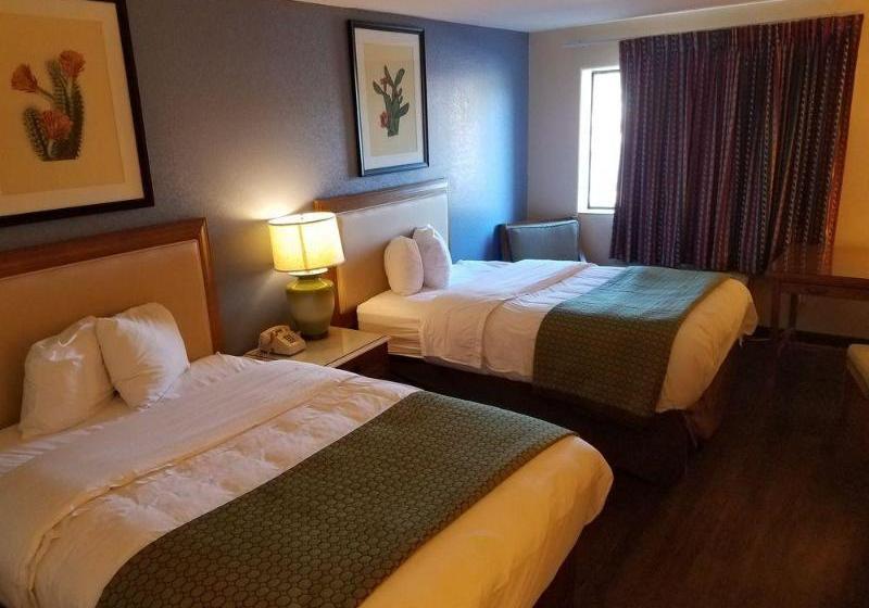 فندق Days Inn Benson