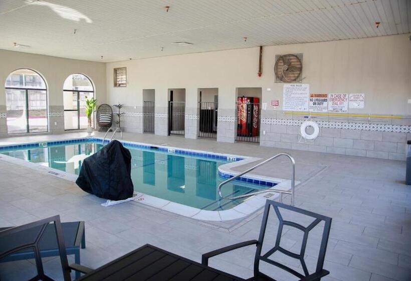 هتل Days Inn By Wyndham Amarillo  Medical Center