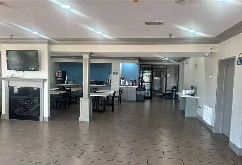 فندق Days Inn By Wyndham Denham Springsbaton Rouge East
