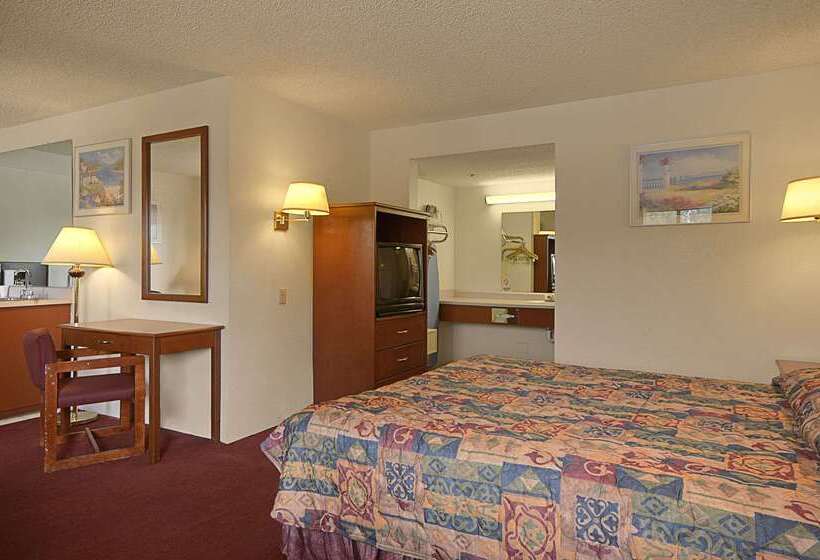 هتل Days Inn By Wyndham Fresno South