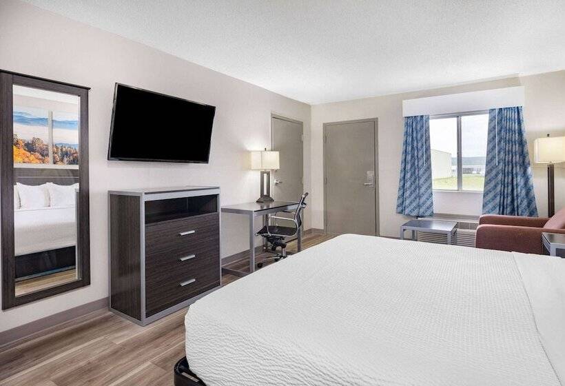 Отель Days Inn By Wyndham Hamilton