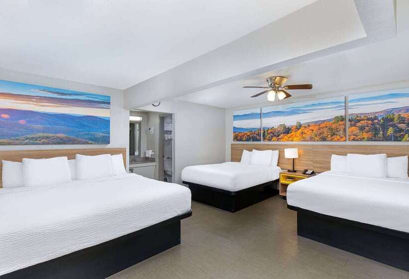 בית מלון כפרי Days Inn By Wyndham Holladay