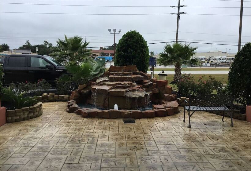 هتل Days Inn By Wyndham Humble/houston Intercontinental Airport