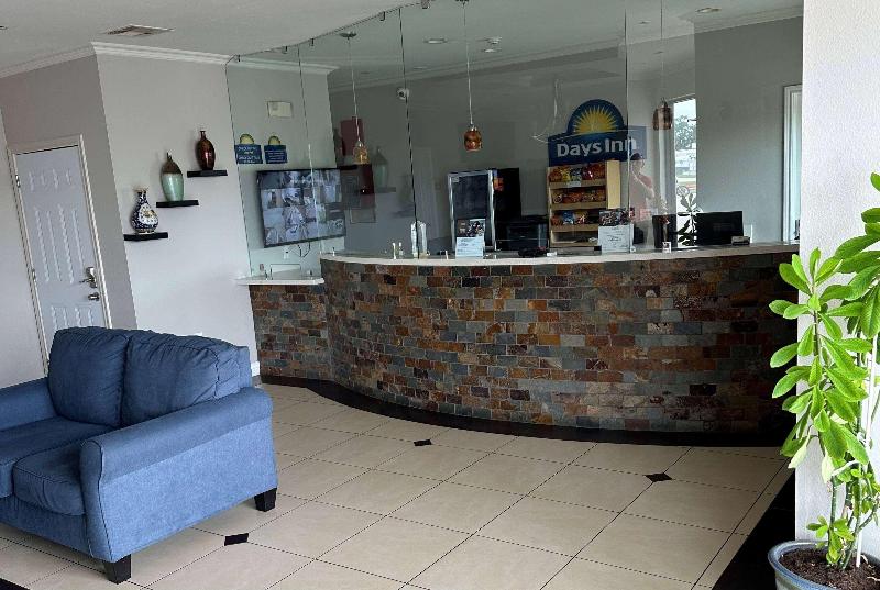 هتل Days Inn By Wyndham Humble/houston Intercontinental Airport