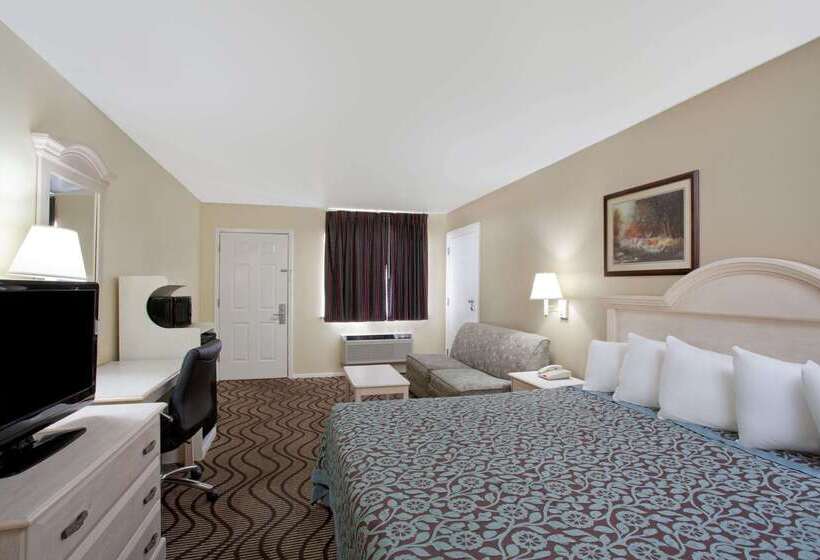 בית מלון כפרי Days Inn By Wyndham Kerrville