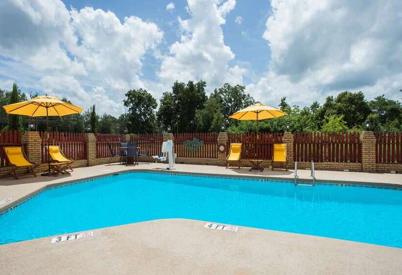 호텔 Days Inn By Wyndham Lake City