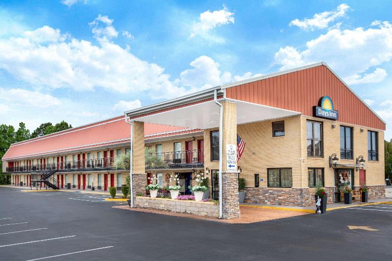 호텔 Days Inn By Wyndham Lake City