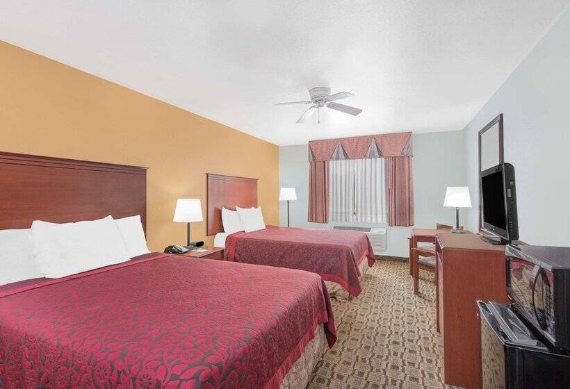 هتل Days Inn By Wyndham Lamar