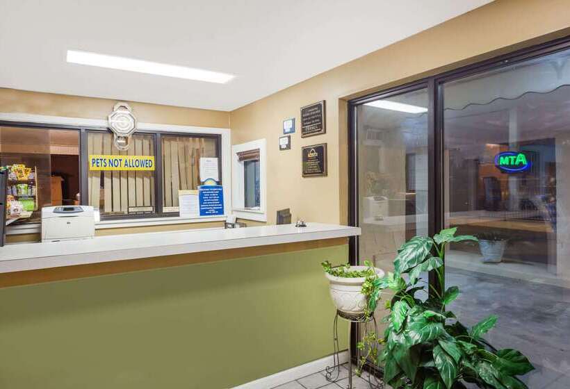 酒店 Days Inn By Wyndham Little River