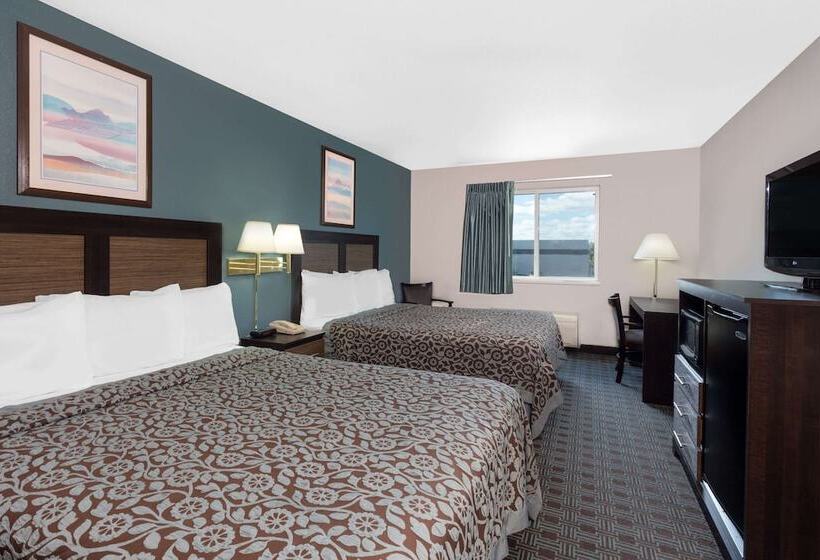 فندق Days Inn By Wyndham Neenah