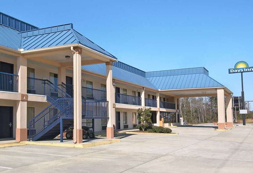 هتل Days Inn By Wyndham Ocean Springs