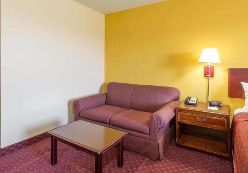 בית מלון כפרי Days Inn By Wyndham Tappahannock