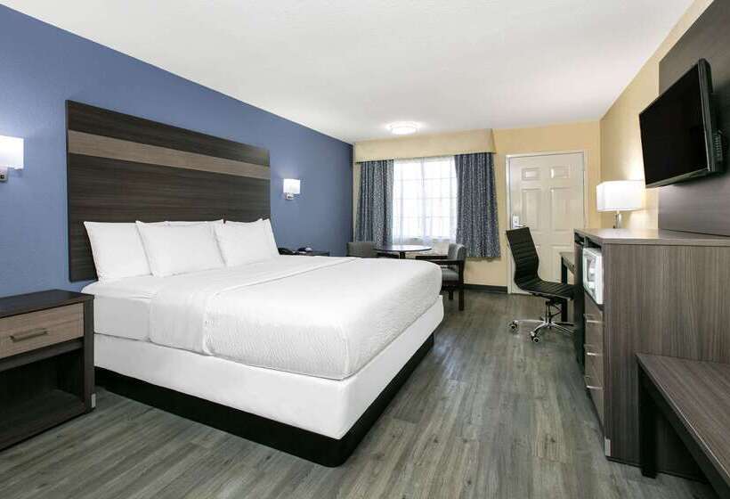 هتل Days Inn By Wyndham Waco Near Downtown University