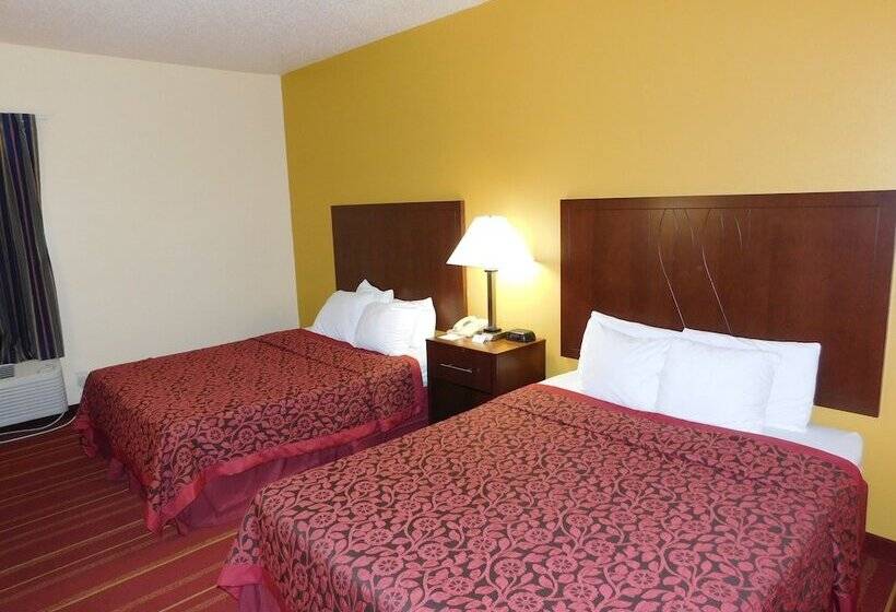 Отель Days Inn By Wyndham Walcott Davenport