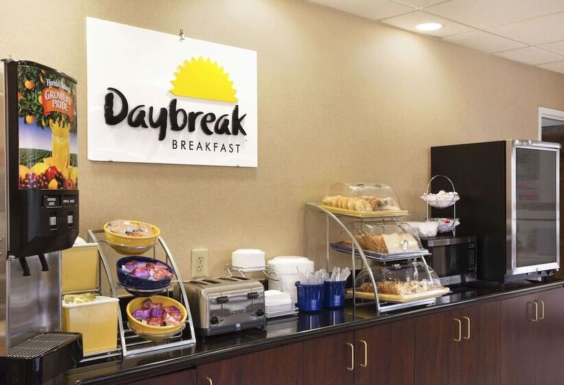 호텔 Days Inn By Wyndham Weldon Roanoke Rapids