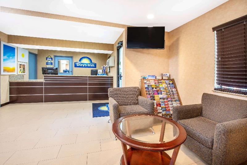 هتل Days Inn By Wyndham Woodland