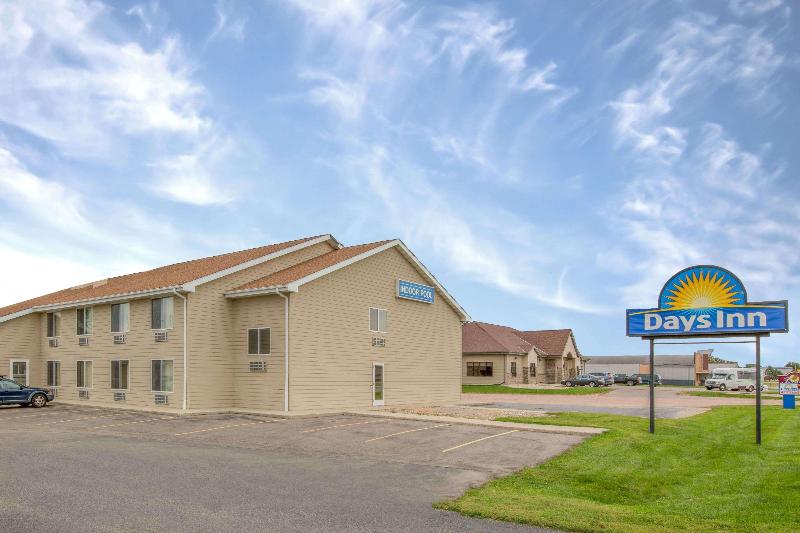 هتل Days Inn By Wyndham Worthington
