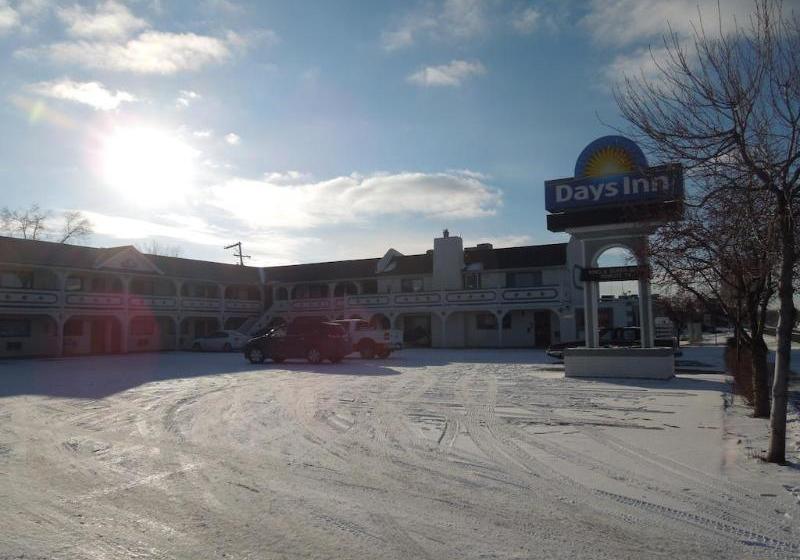 هتل Days Inn Riverton
