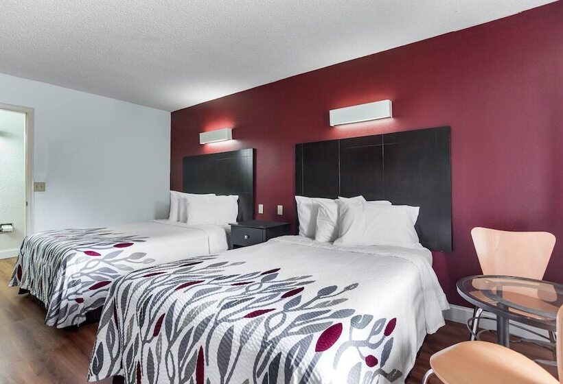 בית מלון כפרי Red Roof Inn Monteagle   I 24