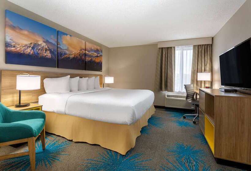 Hotelli Days Inn & Suites By Wyndham Denver International Airport