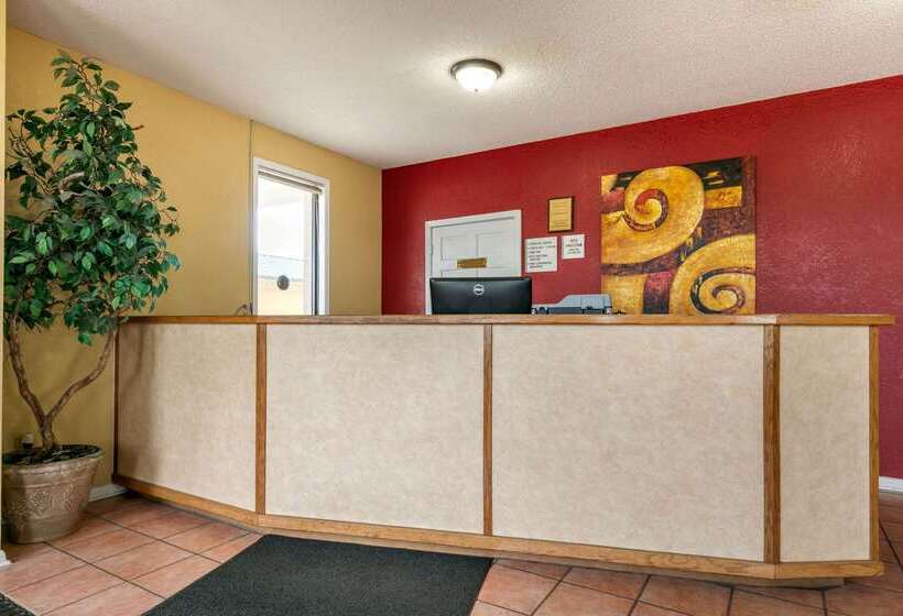 בית מלון כפרי Econo Lodge Jonesboro