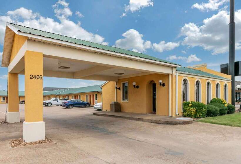 בית מלון כפרי Econo Lodge Jonesboro