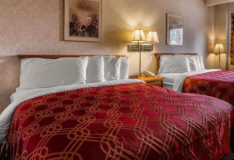 فندق Days Inn By Wyndham Manitowoc