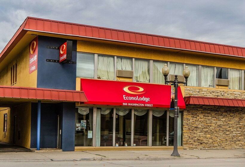 فندق Days Inn By Wyndham Manitowoc
