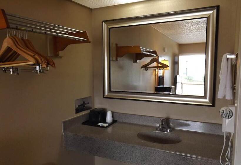 Отель Executive Inn Kilgore