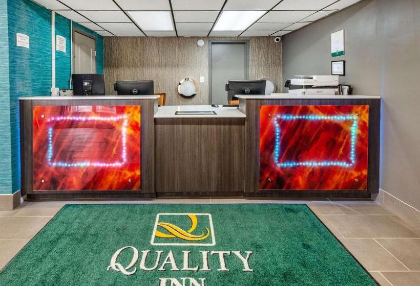 فندق Quality Inn